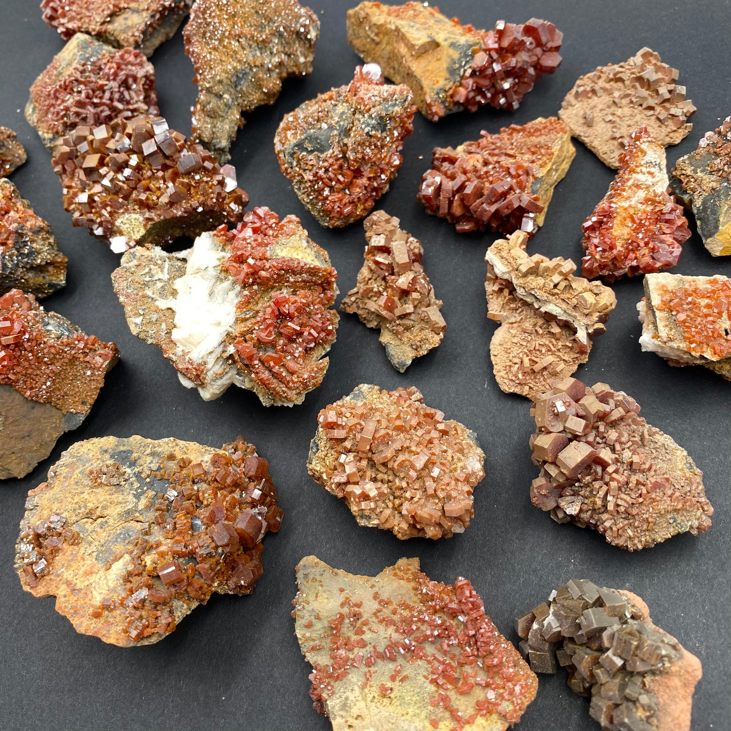 Vanadinite (24 Pieces)